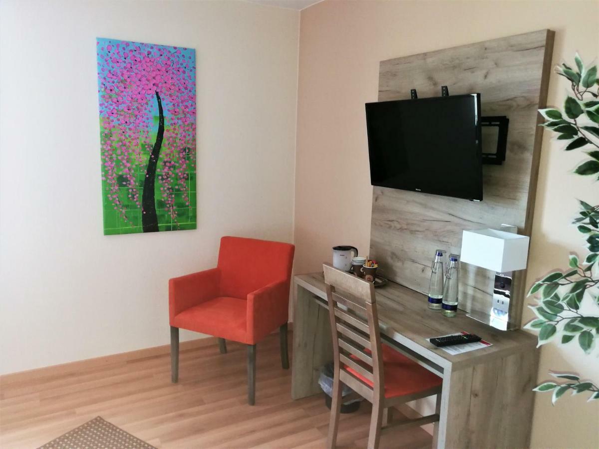 Landhotel Roemerkessel Fuchstal 外观 照片