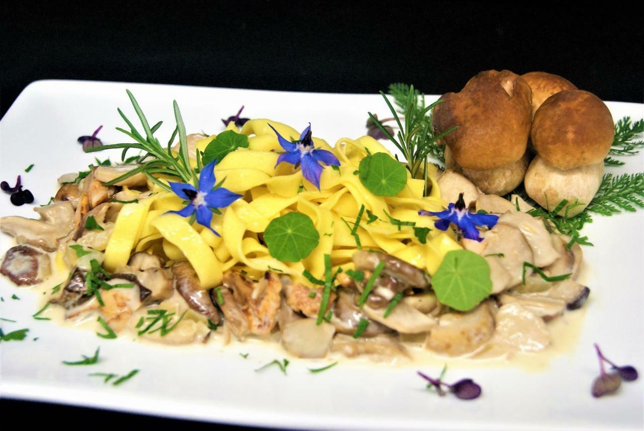 Landhotel Roemerkessel Fuchstal 外观 照片