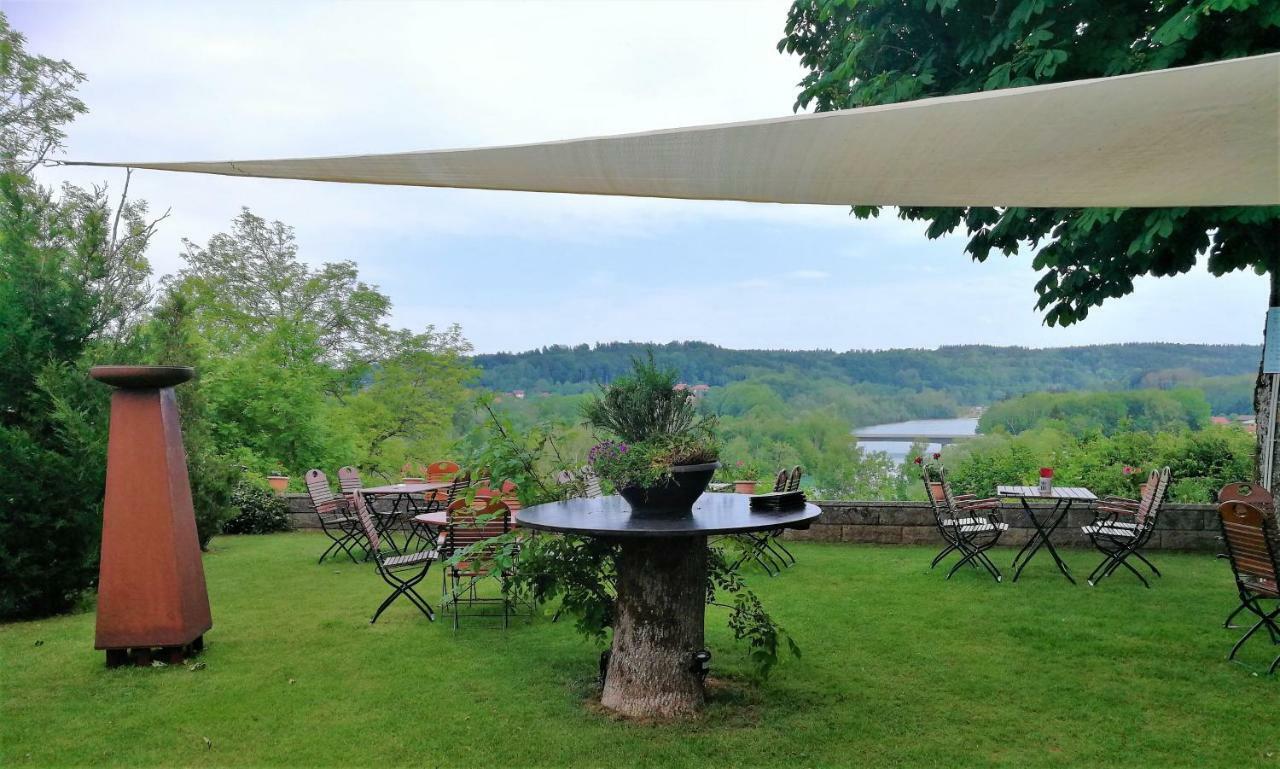 Landhotel Roemerkessel Fuchstal 外观 照片