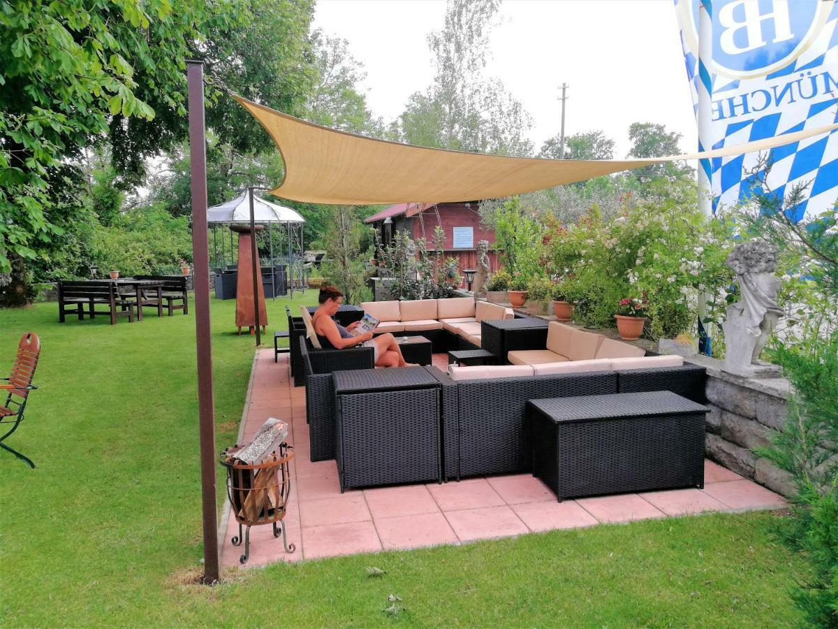 Landhotel Roemerkessel Fuchstal 外观 照片